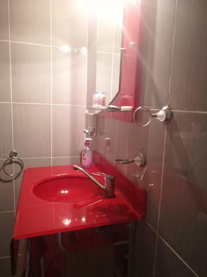 Hotel Dinastia Piteszti Zewnętrze zdjęcie