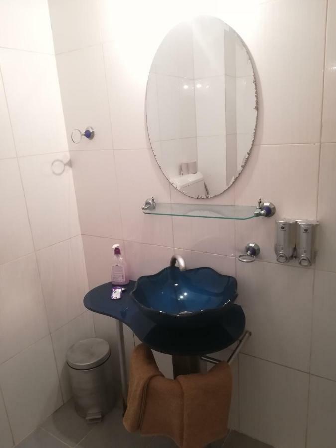 Hotel Dinastia Piteszti Zewnętrze zdjęcie